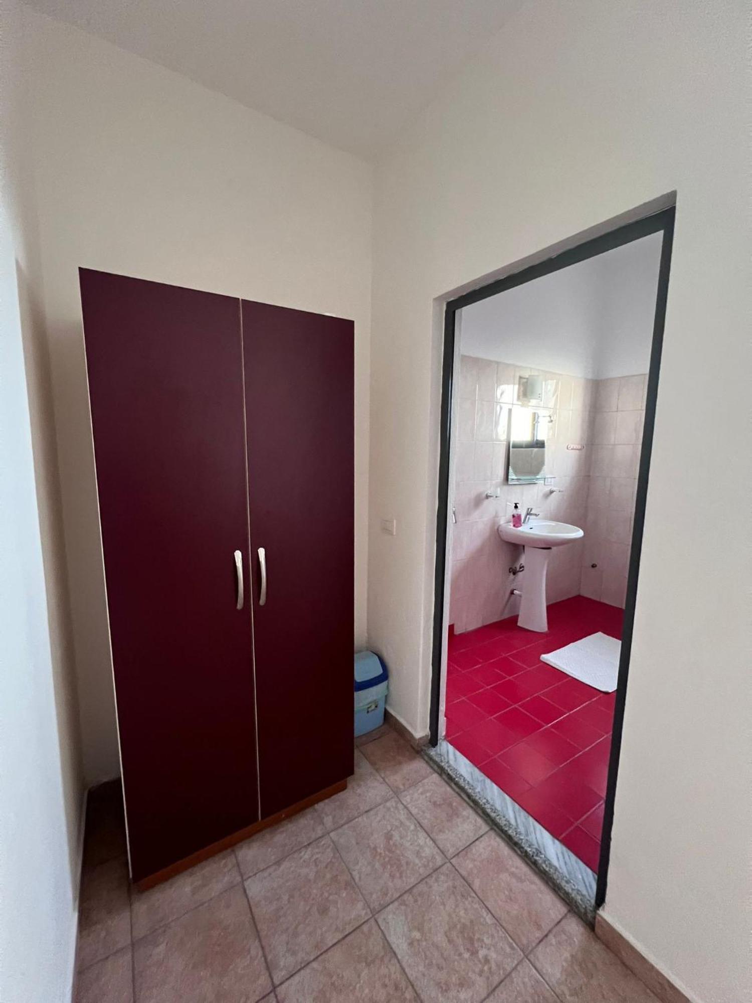 Hostel Internacional Grilë Eksteriør bilde